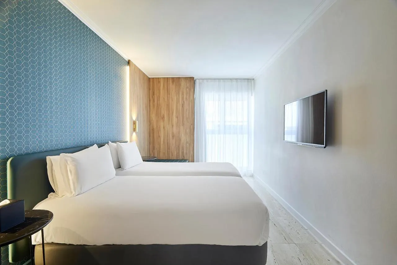 Exe Mitre Hotel Barcelona 3*,  Spain